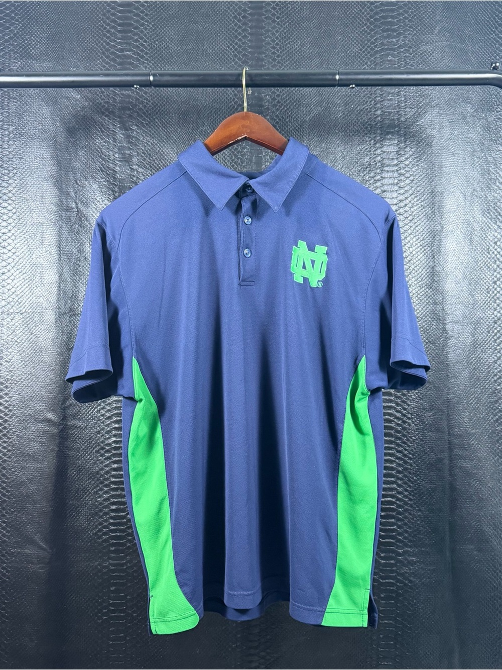 Notre Dame Fighting Irish NCAA Genuine Stuff Polo Shirt Mens Navy Logo Football